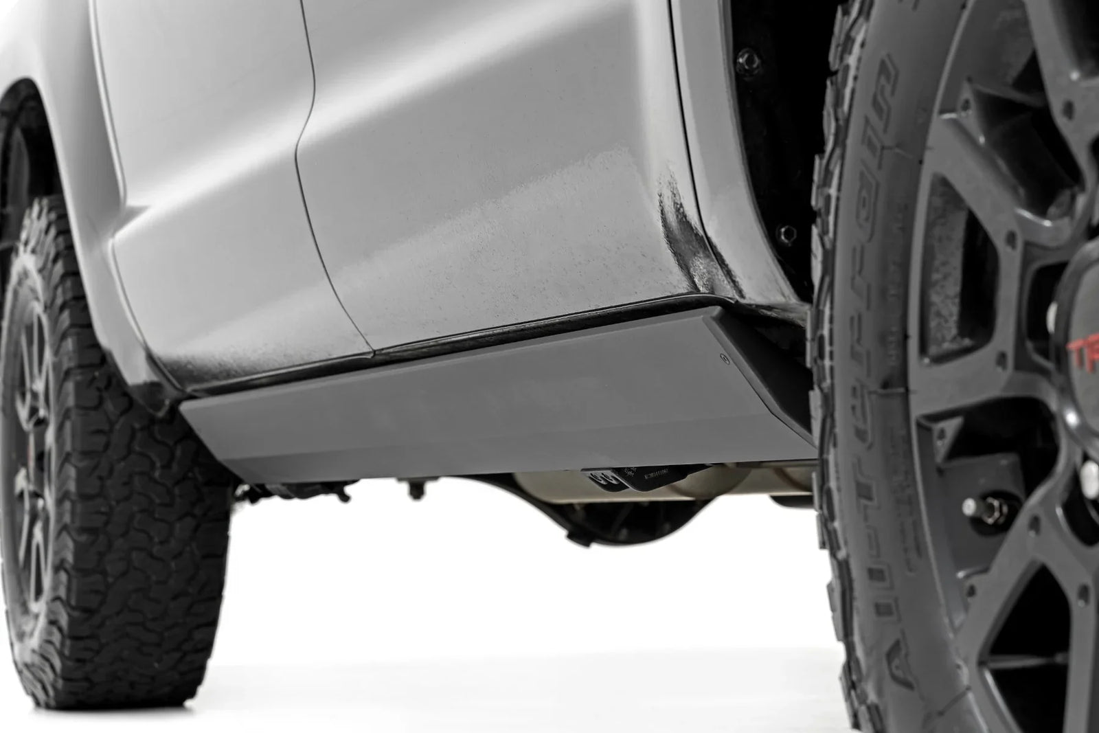 Rough Country | Lighted Power Running Boards | 2014-2021 Toyota Tundra