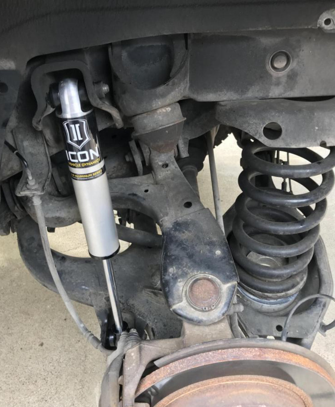 Icon | Rear Shocks | For 0-2.5" Lift | Nissan Armada and Infiniti QX56